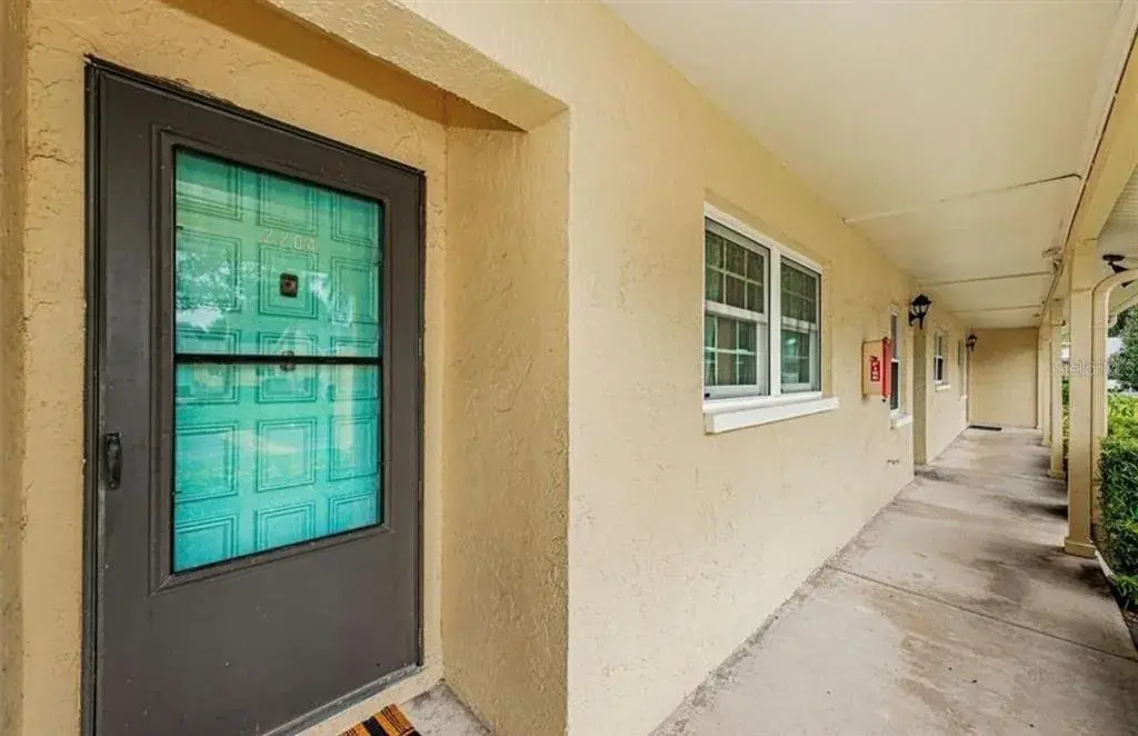 Property for sale at 2465 NORTHSIDE DRIVE UNIT 2204, CLEARWATER, FL, 33761