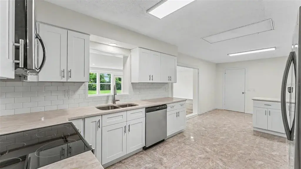 Property for sale at 7209 GROVE WAY, LAKELAND, FL, 33810