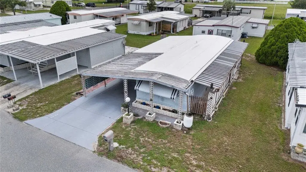 New roof on this home.