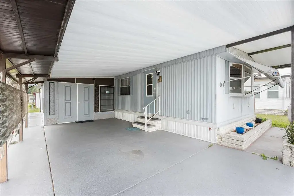 Nice carport on this home.