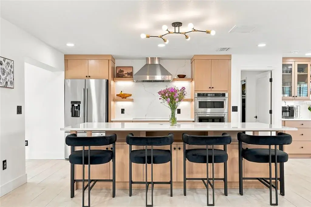 Property for sale at 6241 TANGLEWOOD DRIVE NE, ST PETERSBURG, FL, 33702