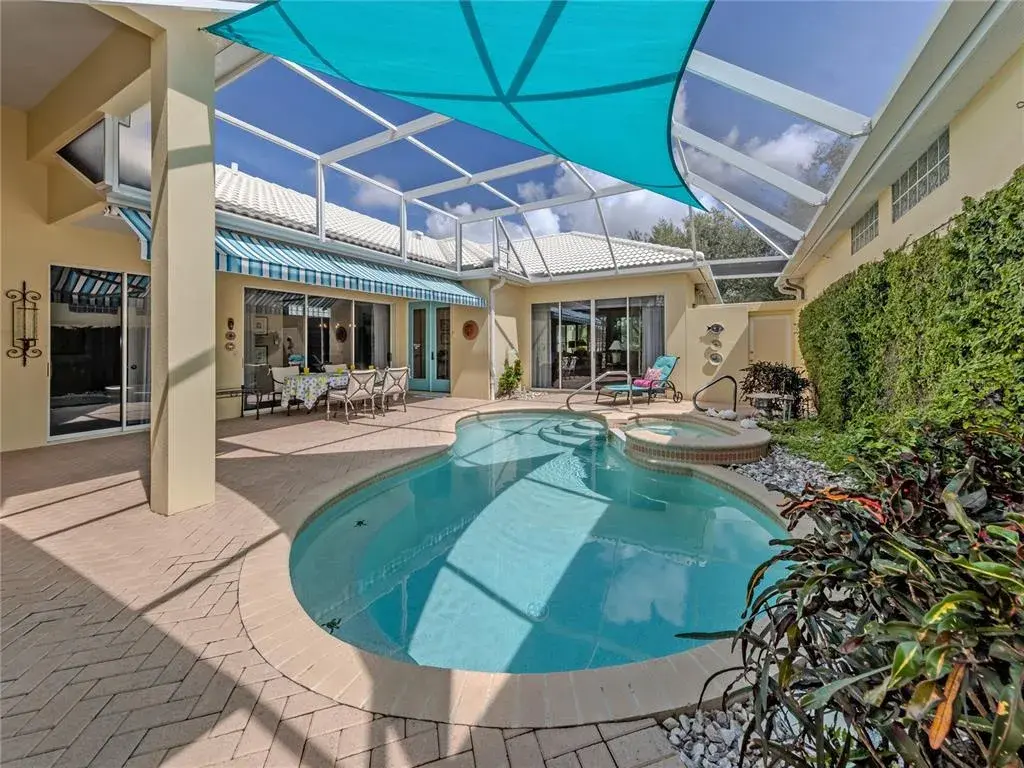 Property for sale at 228 VESTAVIA DRIVE, VENICE, FL, 34292