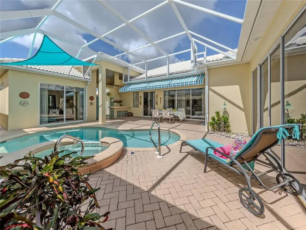 Property for sale at 228 VESTAVIA DRIVE, VENICE, FL, 34292