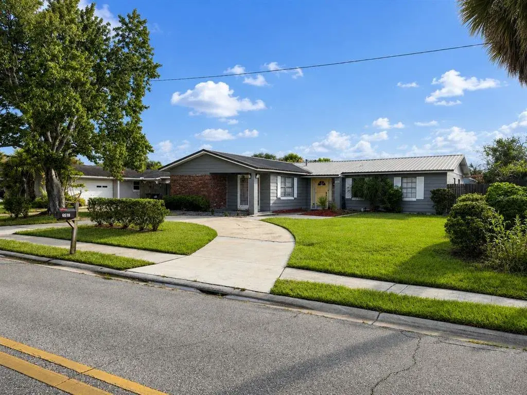 Property for sale at 6518 VOLTAIRE DRIVE, ORLANDO, FL, 32809