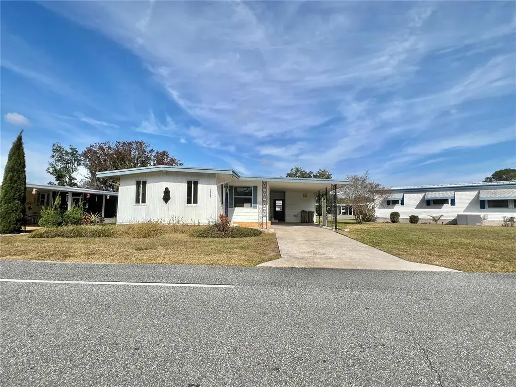 Property for sale at 222 HAWTHORNE BOULEVARD, LEESBURG, FL, 34748