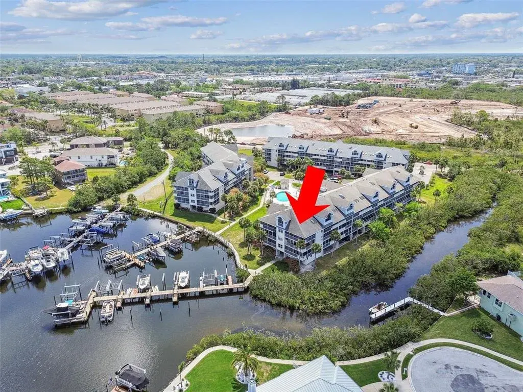 Property for sale at 5537 SEA FOREST DRIVE UNIT 301, NEW PORT RICHEY, FL, 34652