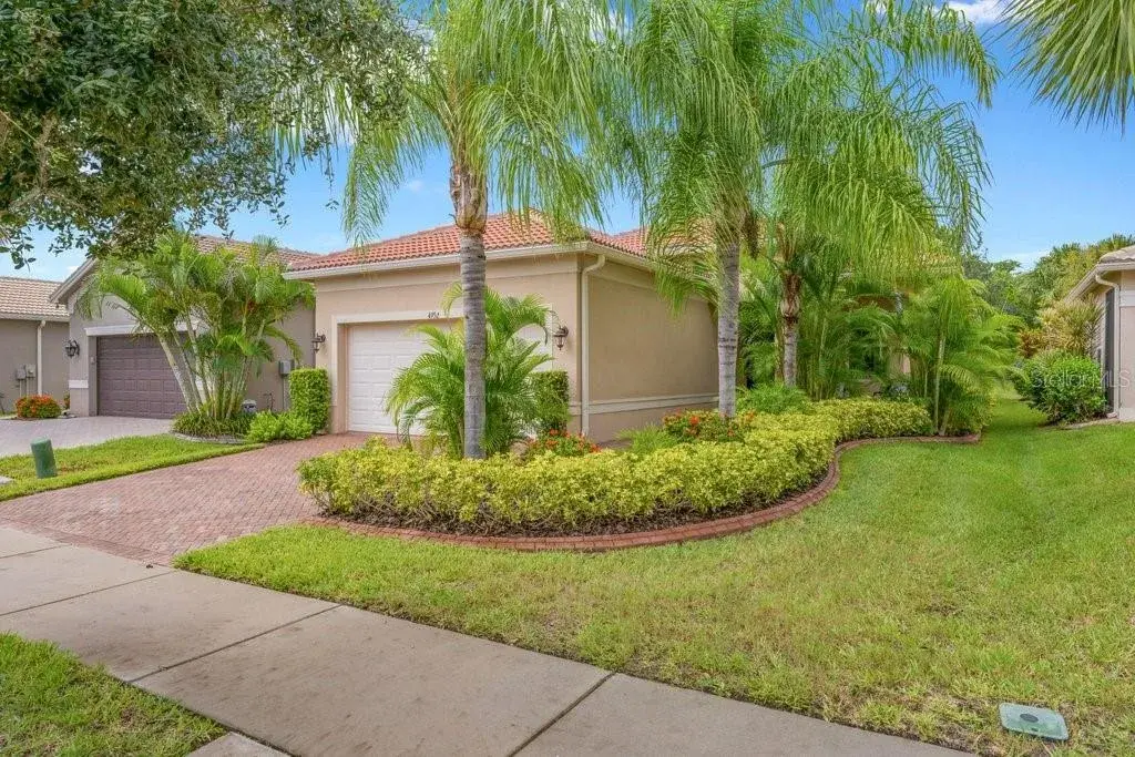 Property for sale at 4952 SANDY GLEN WAY, WIMAUMA, FL, 33598