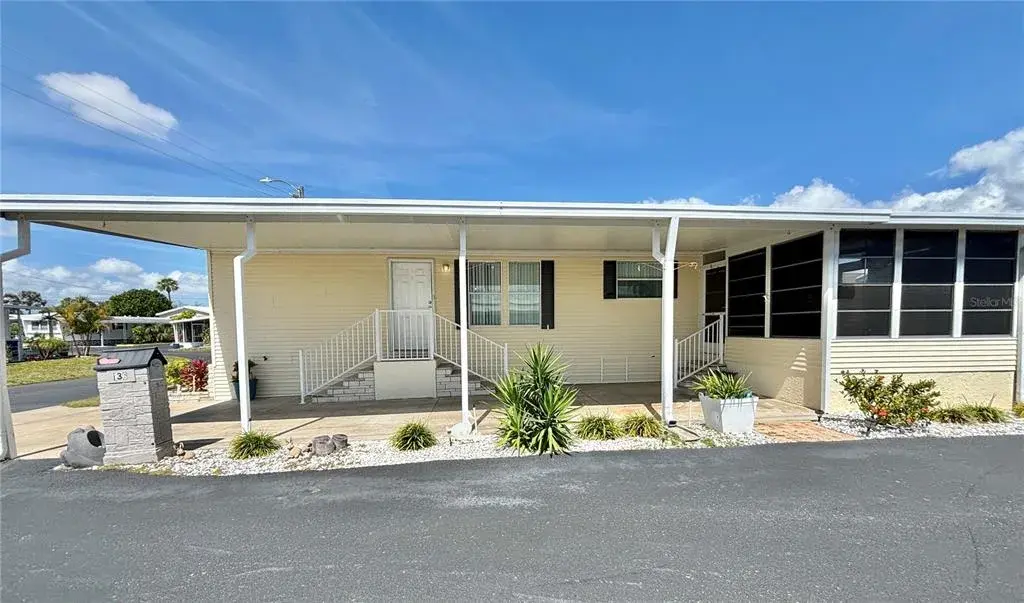 House sideview