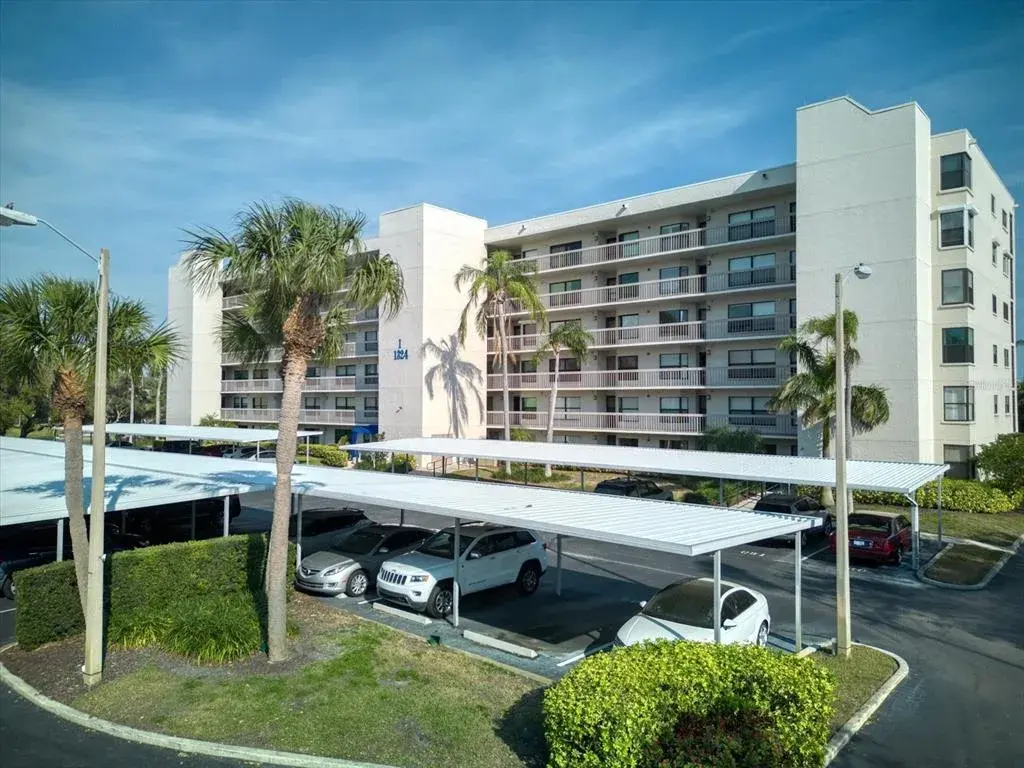 Property for sale at 1324 PASADENA AVENUE S UNIT 201, SOUTH PASADENA, FL, 33707