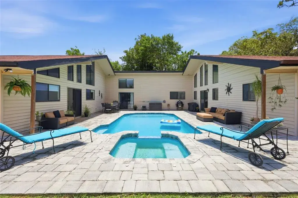 Pool/Spa