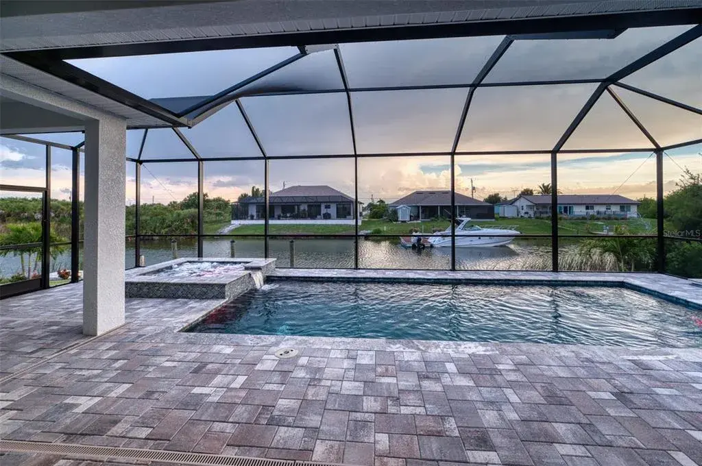 Pool and spa screened