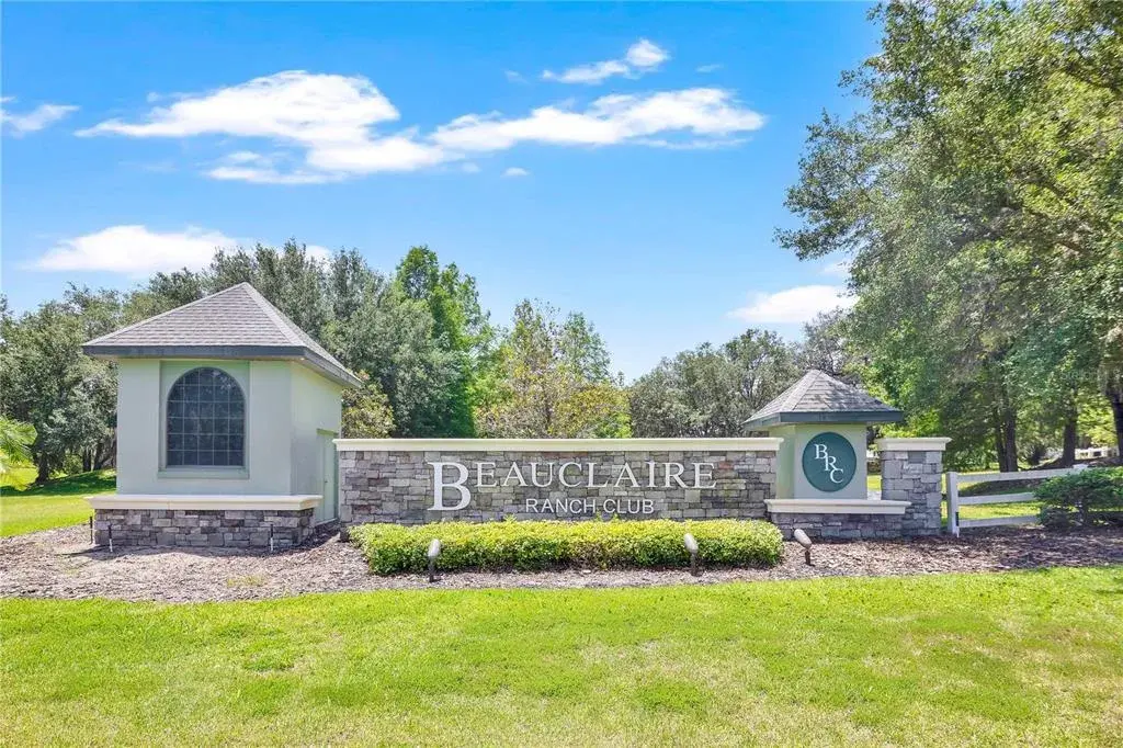 Property for sale at GRAND OAK LANE, TAVARES, FL, 32778