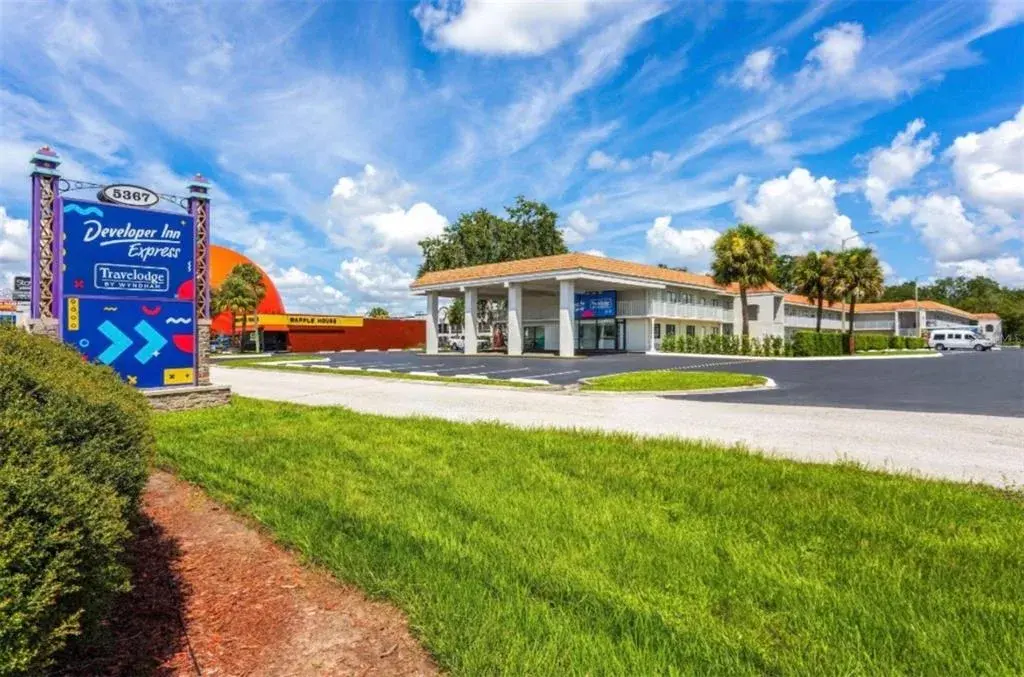Property for sale at 5367 W IRLO BRONSON MEMORIAL HWY UNIT 1-103, KISSIMMEE, FL, 34746
