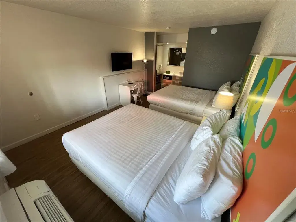 Property for sale at 5367 W IRLO BRONSON MEMORIAL HWY UNIT 1-103, KISSIMMEE, FL, 34746