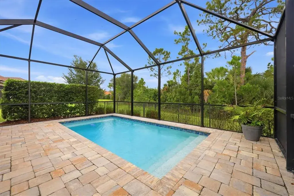 Property for sale at 425 ARIANO AVENUE, NORTH VENICE, FL, 34275