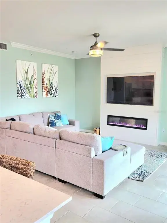 Property for sale at 18114 GAWTHROP DRIVE UNIT 103, BRADENTON, FL, 34211