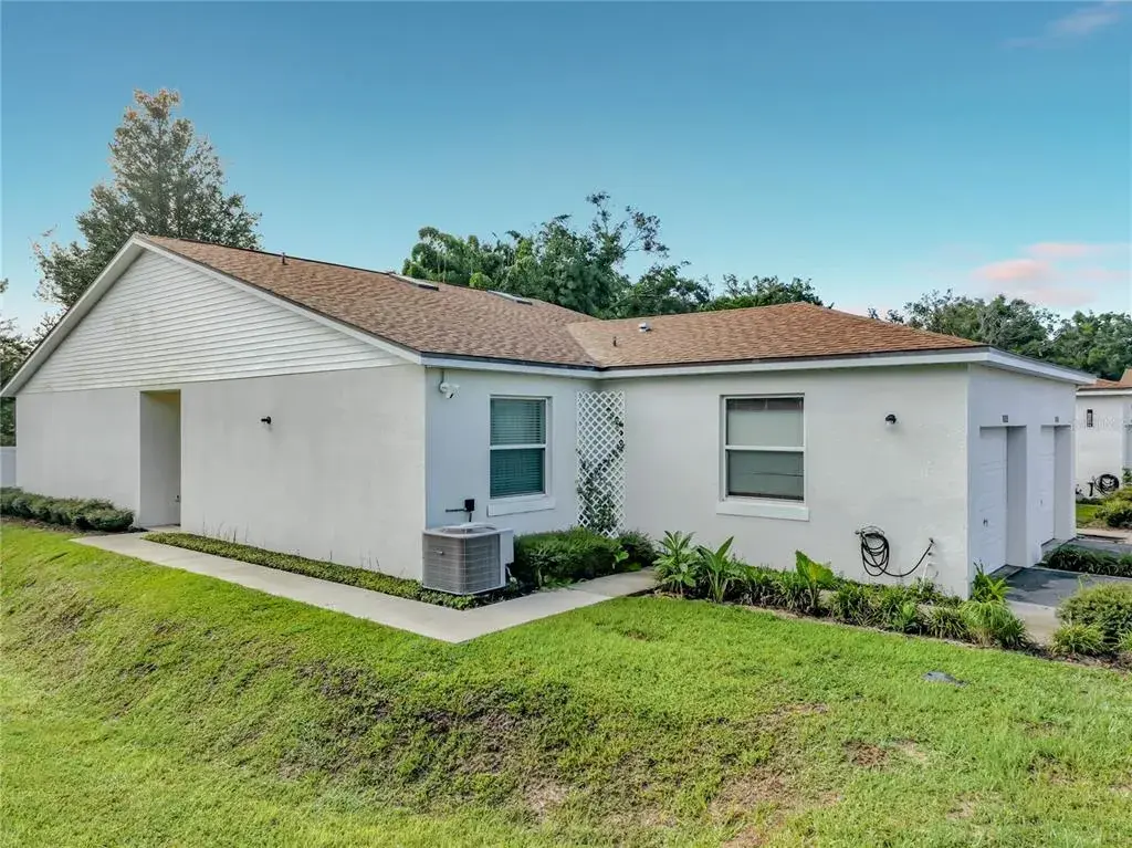 Property for sale at 1415 OAK PLACE UNIT D, APOPKA, FL, 32712