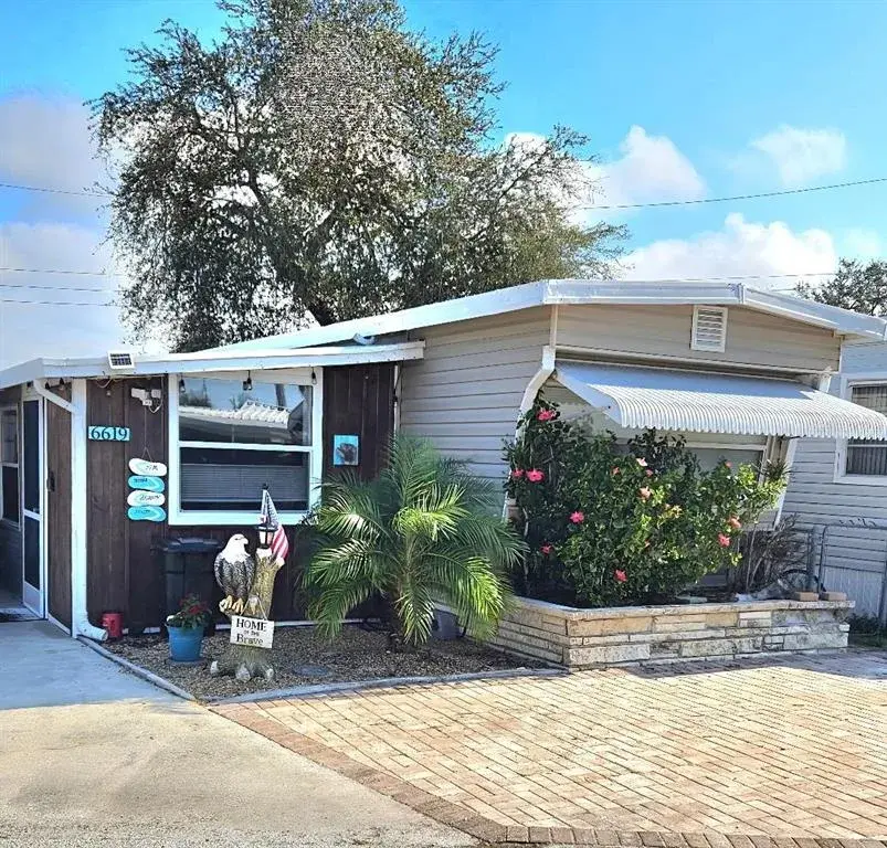 Property for sale at 6619 NEW JERSEY STREET, BRADENTON, FL, 34207