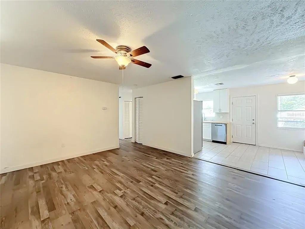 Property for sale at 1405 PEMBROOK DRIVE, LEESBURG, FL, 34748