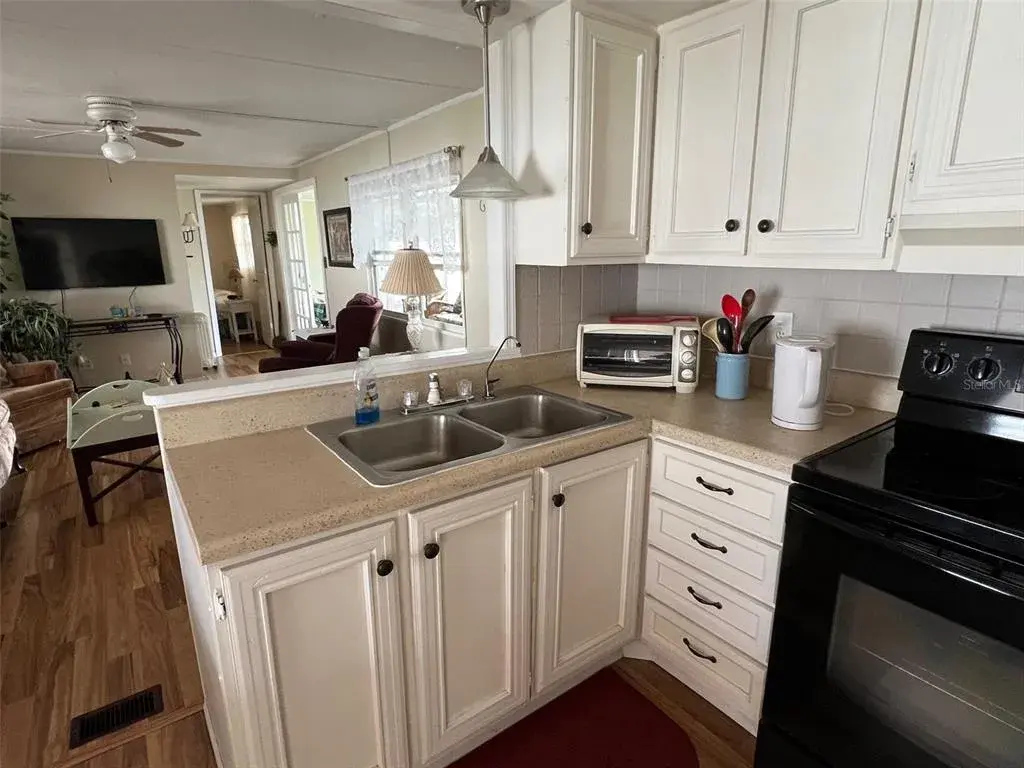 Property for sale at 11300 124TH AVENUE UNIT 165, LARGO, FL, 33778