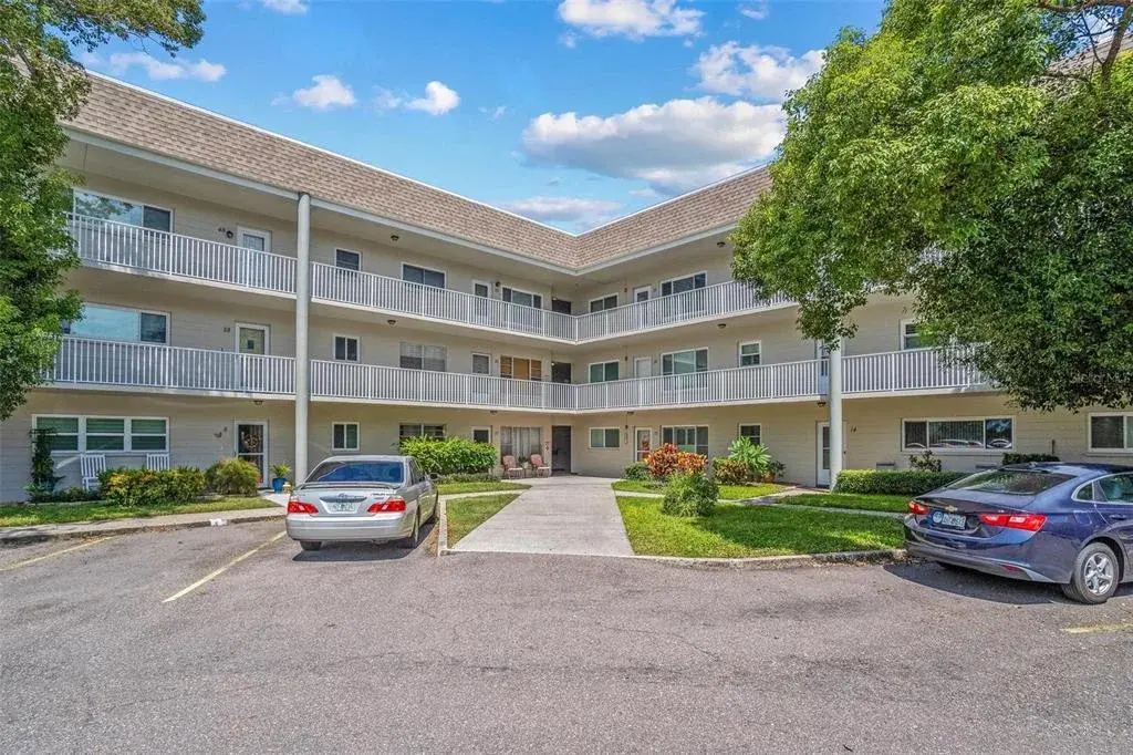 Property for sale at 2440 WORLD PARKWAY BOULEVARD UNIT 52, CLEARWATER, FL, 33763