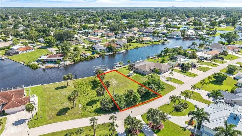Property for sale at 13425 MARQUETTE BOULEVARD, FORT MYERS, FL, 33905