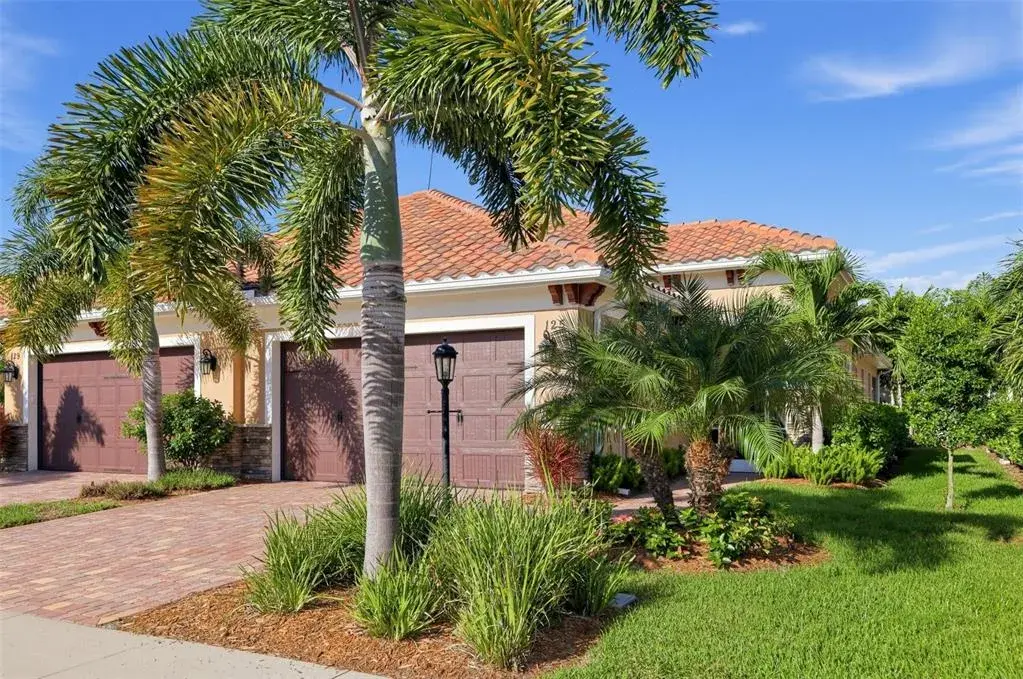 Property for sale at 125 COLEBROOK COURT, VENICE, FL, 34292