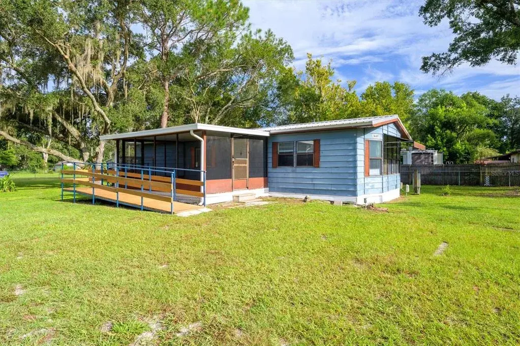 Front View showing the Porch and Ramp