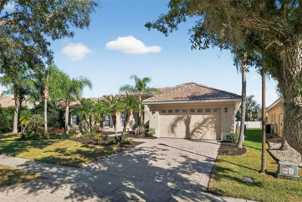 Property for sale at 3816 EAGLE ISLE CIRCLE, KISSIMMEE, FL, 34746