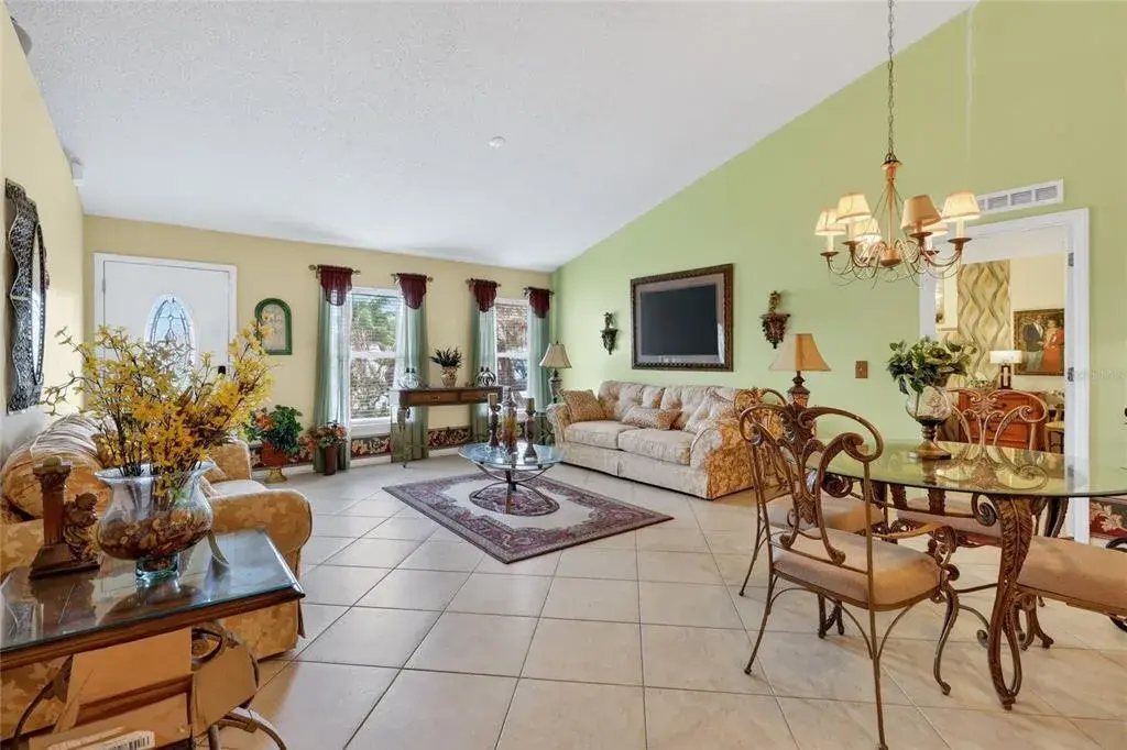 Property for sale at 1912 LAKEVIEW PLACE, KISSIMMEE, FL, 34759