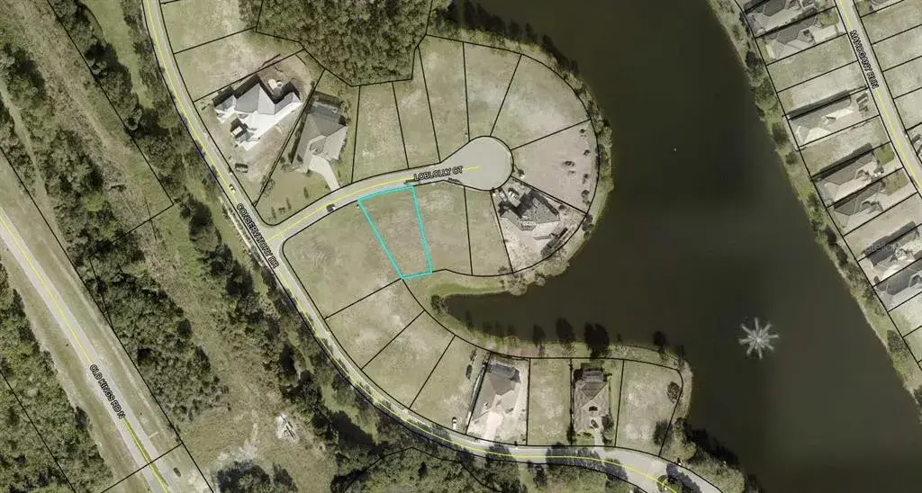 Cul-de-sac lot with partial lake view