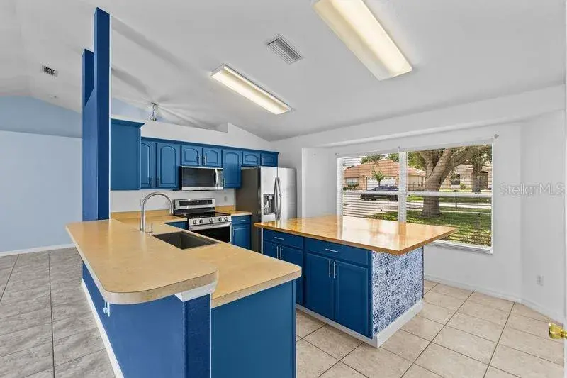 Property for sale at 214 COMPASS ROSE DRIVE, GROVELAND, FL, 34736