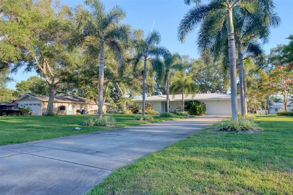 Property for sale at 5 SHORE DRIVE, DUNEDIN, FL, 34698