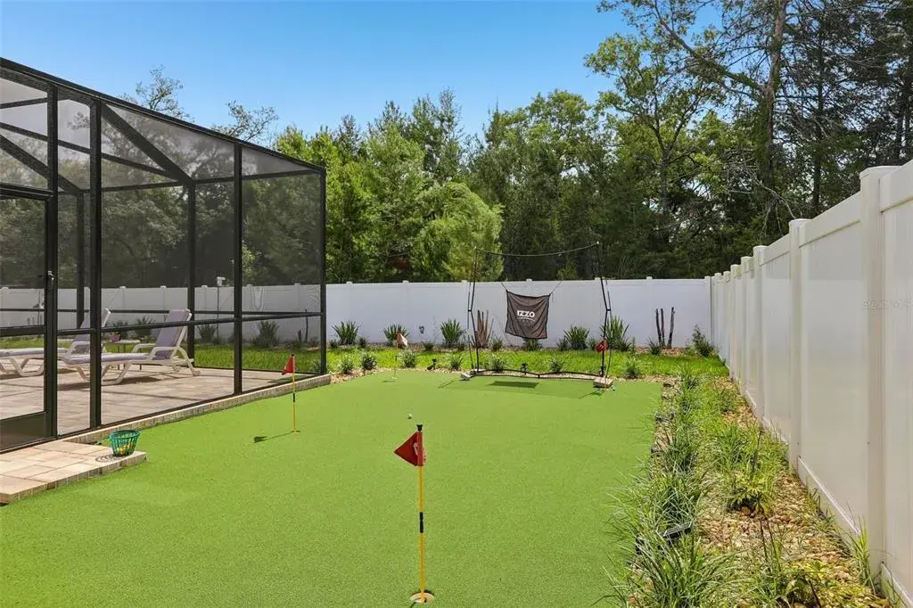 Putting green