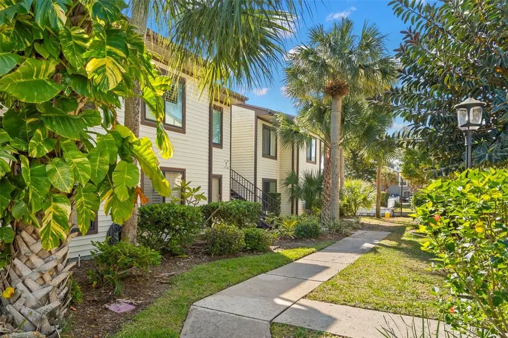 Property for sale at 412 MOORINGS COVE DRIVE UNIT 7H, TARPON SPRINGS, FL, 34689