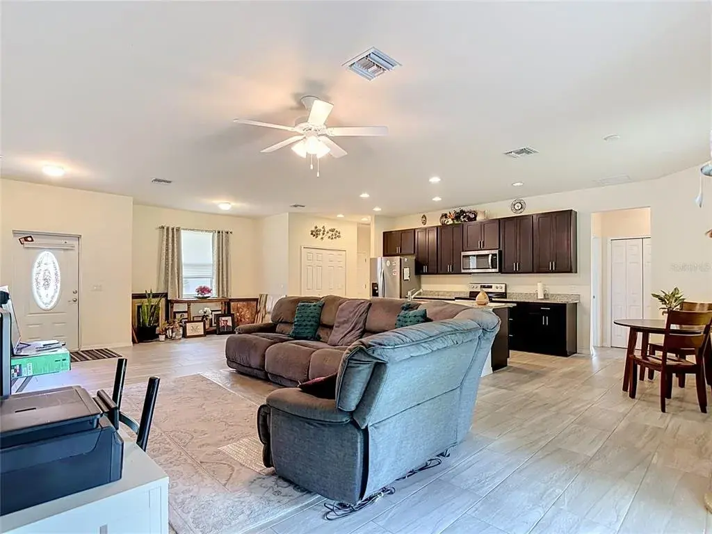 Property for sale at 6027 ACORN CIRCLE, LABELLE, FL, 33935