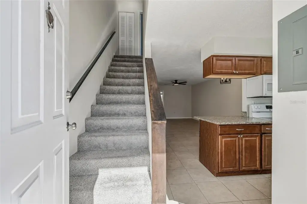 Property for sale at 11906 CYPRESS HILL CIRCLE, TAMPA, FL, 33626