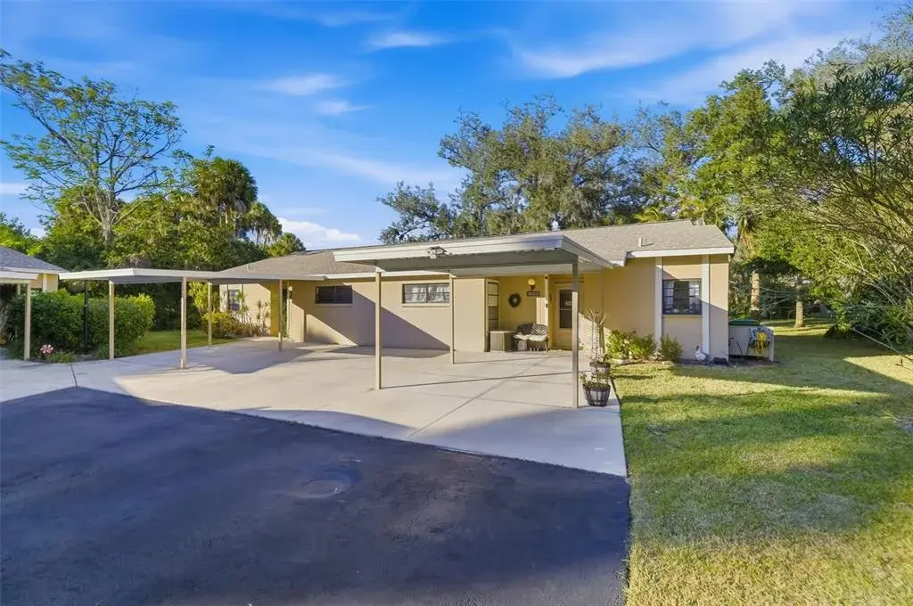 Property for sale at 5023 VILLAGE GARDENS DRIVE UNIT 29, SARASOTA, FL, 34234