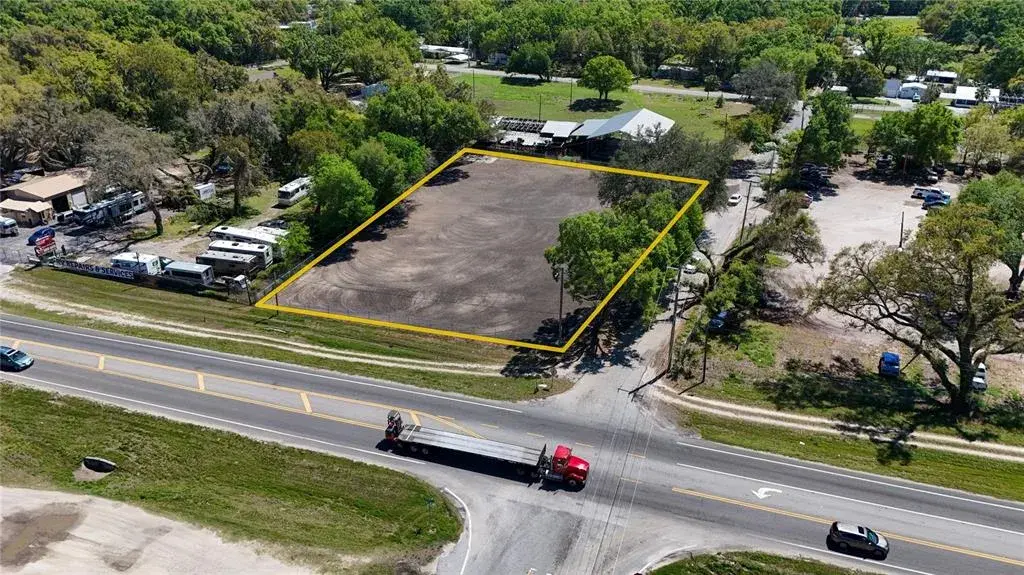 Property for sale at 11703 N US 301 HIGHWAY, THONOTOSASSA, FL, 33592
