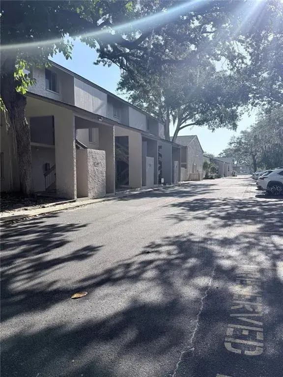 Property for sale at 7509 PITCH PINE CIRCLE UNIT 121, TAMPA, FL, 33617