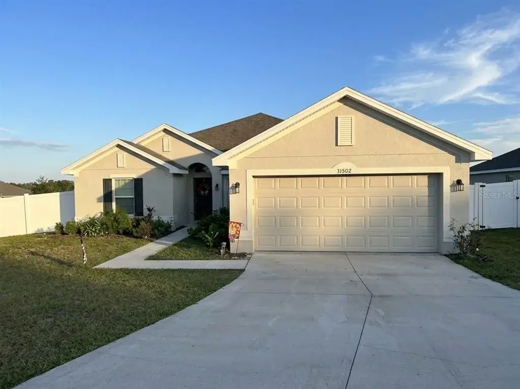 Property for sale at 31502 BROADWATER AVENUE, LEESBURG, FL, 34748