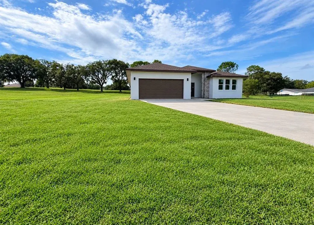 update OCT 12- GRASS IS VIRTUALLY STAGED