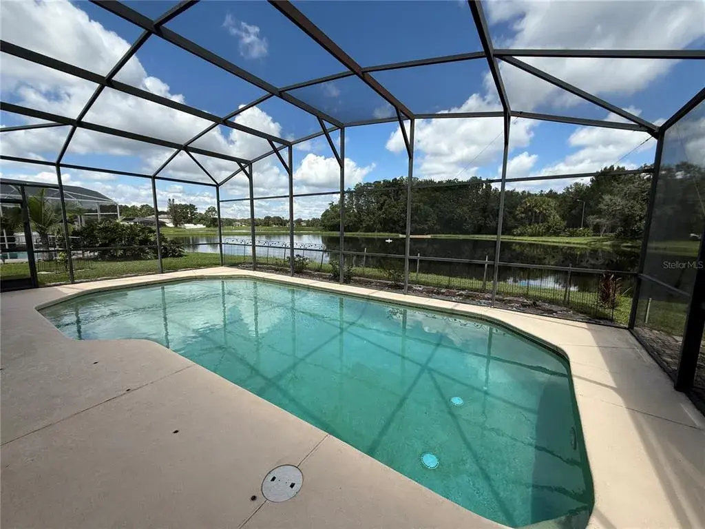Property for sale at 646 CEDAR FOREST CIRCLE, ORLANDO, FL, 32828