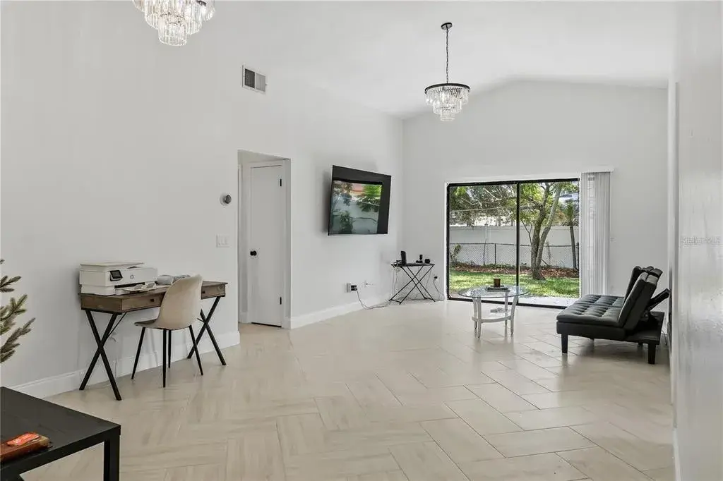 Property for sale at 182 PINEWOOD CIRCLE, KISSIMMEE, FL, 34743
