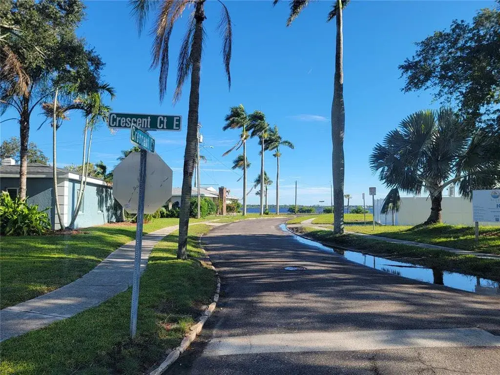 Property for sale at 218 CRESCENT COURT E, BRADENTON, FL, 34208