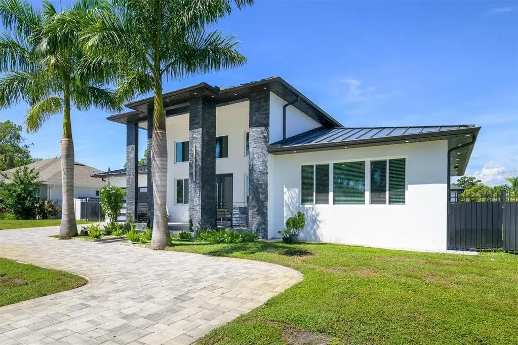 Property for sale at 6396 18TH STREET N, ST PETERSBURG, FL, 33702