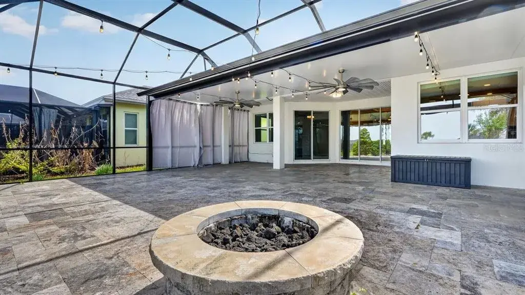 Property for sale at 842 ATTITUDE AVENUE, DAYTONA BEACH, FL, 32124