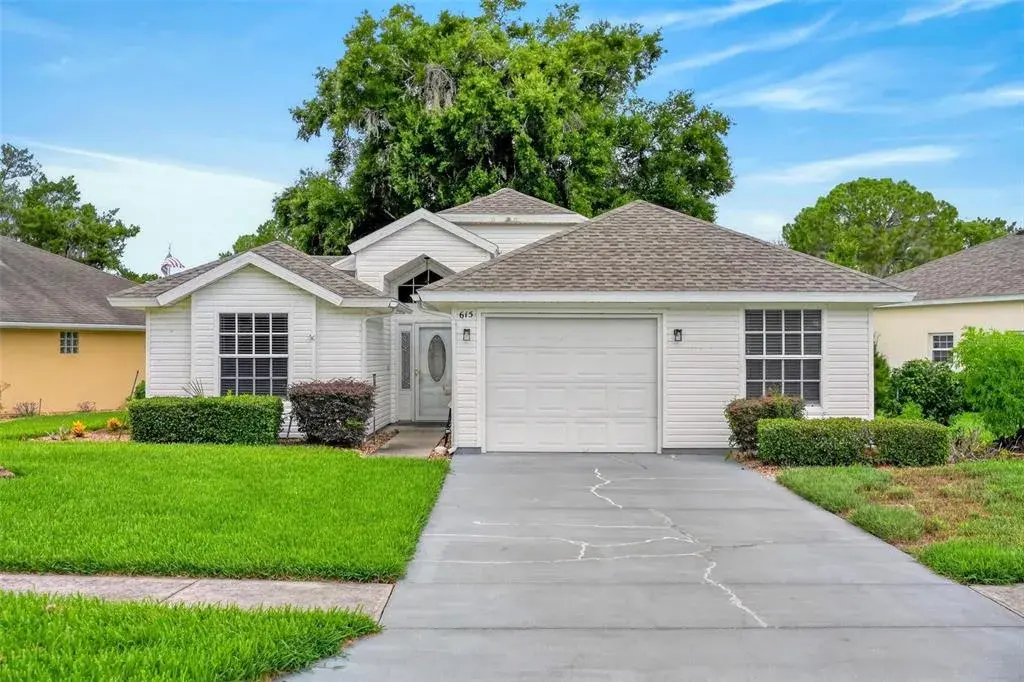 Property for sale at 615 JUNIPER WAY, TAVARES, FL, 32778