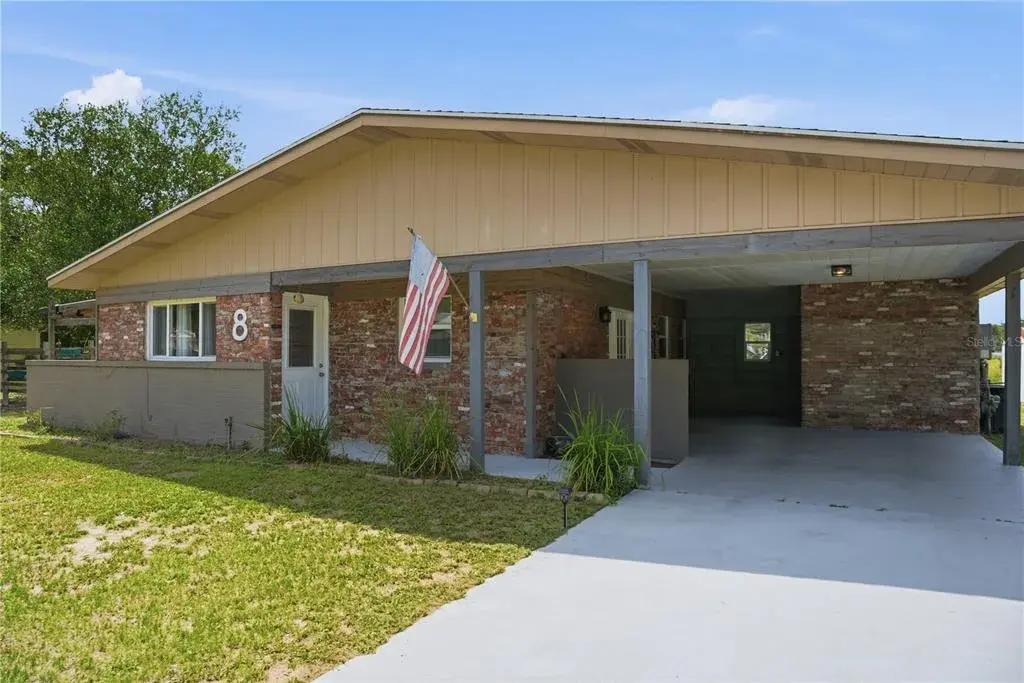 Property for sale at 8 SILVER WAY, OCALA, FL, 34472