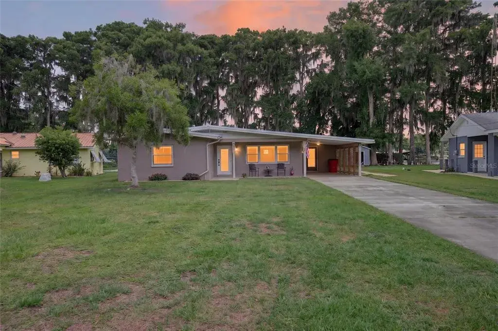 Property for sale at 7588 S CRESCENT LOOP, FLORAL CITY, FL, 34436